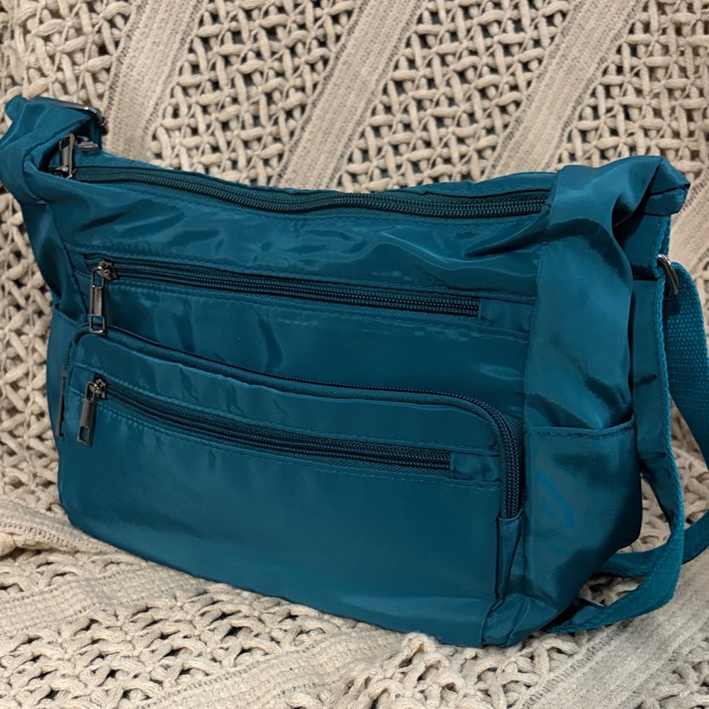 NWOT Teal Shoulder Bag